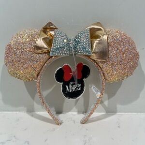 NWT Disney Minnie Mouse Glitter Ears Headband